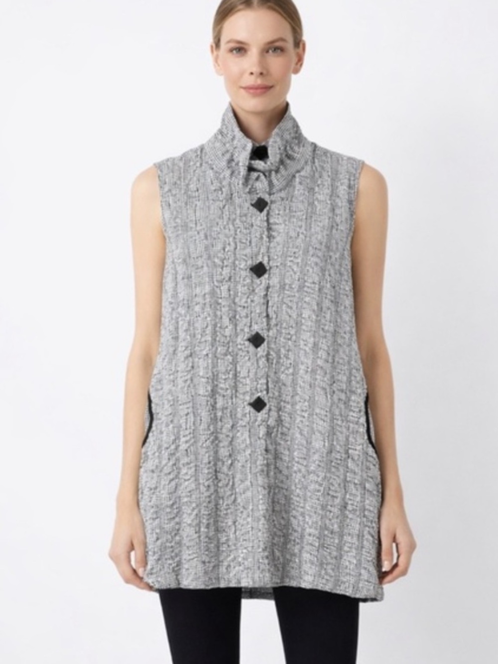 Yushi Ruffle Neck Gingham Textured Tunic Vest Sz L